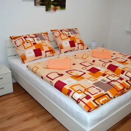 Privat Velvet *
